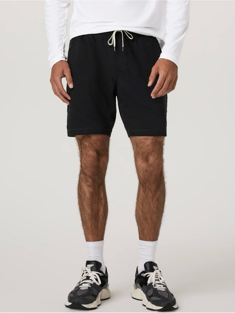 Vuori Ponto Performance Short 7” in Black Heather